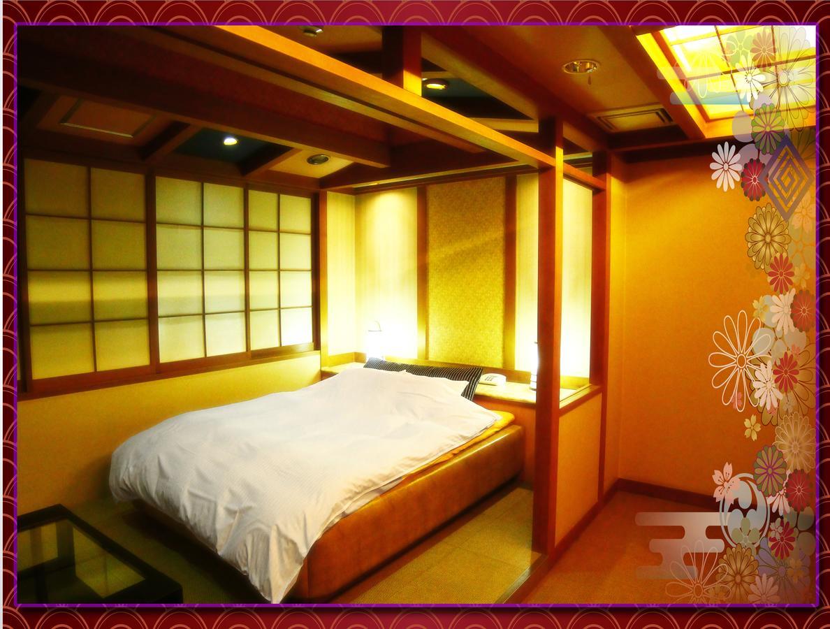 Kyoto Hotel Crown (Adults Only) Eksteriør bilde