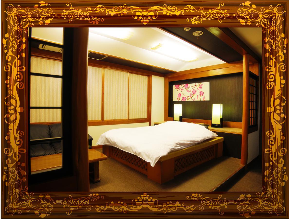 Kyoto Hotel Crown (Adults Only) Eksteriør bilde